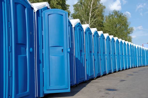 Best Construction site porta potty rental  in Cutler, CA